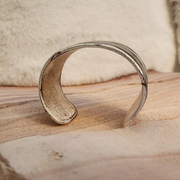 Lia Sophia "Shifting Tide" Brown and Silver slip on cuff - Picture 2 of 6